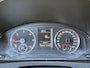 Volkswagen Transporter 2.0 TDI L1H1 DC Dubbele schuifdeur Airco Cruise controle Trekhaak 2200kg trekgewicht Navigatiesysteem Sitebars Telefoonverbinding 5-Persoons Zie foto voor onderhoudshistorie!! Euro 5
