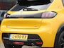Peugeot 208 1.2 100pk GT Pack 1ste Eigenaar | Alcantara | Panorama dak | Camera | Parkeersensoren V+A | Apple Carplay & Android Auto