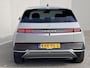 Hyundai Ioniq 5 Connect 77.4 kWh / Dealer onderhouden / Accu SoH 99 % / Fabrieksgarantie tot 05-2028 / Warmtepomp / CCS snel laden / Navigatie / Apple Carplay Android / Stuur-, stoel & achterbankverwarming / 19" LM wielen /