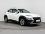 Hyundai Kona 1.6 GDI HEV Comfort Smart | Navigatie & Carplay | Camera | Cruise | In hoogte verstelbare stoel | All seasons |