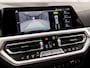 BMW 3-Serie 330e M Sport High Executive 292Pk Automaat (PANORAMADAK, M PAKKET, APPLE CARPLAY, CAMERA, LEDER/ALCANTARA, SFEERVERLICHTING, GETINT GLAS, ELEK ACHTERKLEP, STOELVERWARMING, NIEUWSTAAT)