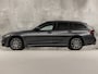 BMW 3-Serie 330e M Sport High Executive 292Pk Automaat (PANORAMADAK, M PAKKET, APPLE CARPLAY, CAMERA, LEDER/ALCANTARA, SFEERVERLICHTING, GETINT GLAS, ELEK ACHTERKLEP, STOELVERWARMING, NIEUWSTAAT)