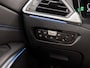 BMW 3-Serie 330e M Sport High Executive 292Pk Automaat (PANORAMADAK, M PAKKET, APPLE CARPLAY, CAMERA, LEDER/ALCANTARA, SFEERVERLICHTING, GETINT GLAS, ELEK ACHTERKLEP, STOELVERWARMING, NIEUWSTAAT)