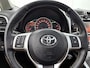 Toyota Verso-S 1.3 VVT-i Dynamic *Automaat | Panoramadak | Trekhaak | Keyless Entry/Start | Achteruitrijcamera | Climate Control | Cruise Control |