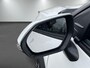 Toyota Yaris Cross 1.5 Hybride 130 pk Black Edition, Safety + Winter pakket.