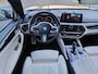 BMW 5-Serie Touring 540i xDrive High Executive M-Sport / Head-up / H-K / Panodak / Comfortpakket / Bomvol