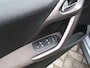 Peugeot 2008 1.2 VTi Allure Pack Premium Plus