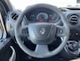 Renault Master T35 2.3 dCi L2H2 Airco Cruise controle Kastinrichting Trekhaak 2500kg Trekgewicht Imperiaal Schuifdeur Zijruit rechts Euro 6 Bpm vrij !!1e eigenaar Dealer onderhouden Ook ideaal voor ombouw naar camper