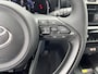 Toyota Yaris Cross 1.5 Hybride 130 pk Black Edition, Safety + Winter pakket.