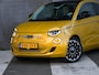 Fiat 500 La Prima 42 kWh 118pk Automaat PANO | JBL SOUND | CAMERA | KEYLESS | LEDER | ADAPT. CC | DODE HOEK