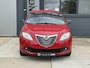 Lancia Ypsilon 0.9 TwinAir Black & Red Airco 5-Deurs NAP