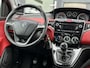 Lancia Ypsilon 0.9 TwinAir Black & Red Airco 5-Deurs NAP