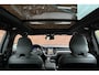 Volvo V60 2.0 T8 Plug-in hybrid AWD Plus Dark | Panoramisch schuif-/ kanteldak | Elektrisch verstelbare voorstoelen met geheugenfunctie | Harman Kardon | Trekhaak, inklapbaar | 18 inch. lichtmetalen velgen | All-season banden | Stoel-/ stuurwielverwarming | Verwarmde achterbank | Pilot assist | BLIS