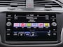 Volkswagen Tiguan 1.4 TSI eHybrid R-Line Business+ | Camera | Zwenkbare trekhaak | ACC | Navi |