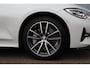 BMW 3-Serie 330e High Executive Shadowline Pakket Leder 18 inch Full LED Harman Kardon Adaptive Cruise Memory Stoelen