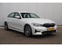 BMW 3-Serie 330e High Executive Shadowline Pakket Leder 18 inch Full LED Harman Kardon Adaptive Cruise Memory Stoelen