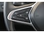 Renault Clio 1.0 TCe 90 Equilibre Navigatie Carplay Android Climate Cruise Control Rijstrooksensor Parkeersensor All-season banden!