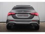 Mercedes-Benz A-klasse 180 AMG Line Night Pakket Automaat Panoramadak 19 inch Keyless Sfeerverlichting Burmester Carplay Navigatie Camera Half Leder Stoelverwarming NAP! Dealer onderhouden!