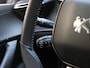 Peugeot e-2008 EV Allure Pack 50 kWh | 94% SoH | Achteruitrijcamera | Navigatie | Apple Carplay/Android auto
