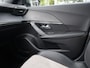 Peugeot e-2008 GT Première EV 50kWh 136PK Automaat, Rijklaarprijs | Panoramadak Navigatie Stoelverwarming Camera