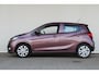 Opel Karl 1.0 ecoFLEX 120 Jaar Edition | Parkeersensoren achter | Cruise control | Lichtmetalen velgen | Airco |