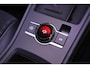 Volkswagen T-Roc 1.5 eTsi 150pk DSG R-Line First Edition Panoramadak Trekhaak Camera Stoelverwarming Keyless Virtual Cockpit Navigatie