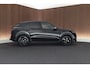 Volkswagen T-Roc 1.5 eTsi 150pk DSG R-Line First Edition Panoramadak Trekhaak Camera Stoelverwarming Keyless Virtual Cockpit Navigatie