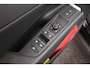 Volkswagen T-Roc 1.5 eTsi 150pk DSG R-Line First Edition Panoramadak Trekhaak Camera Stoelverwarming Keyless Virtual Cockpit Navigatie