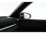 Volkswagen T-Roc 1.5 eTsi 150pk DSG R-Line First Edition Panoramadak Trekhaak Camera Stoelverwarming Keyless Virtual Cockpit Navigatie