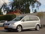 Volkswagen Touran 2.0 TDI Highline Aut. NAP-NL-auto|100%-VW-DealerOnderhouden!! 1e EIGENAAR | UNIEK!!