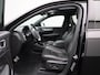 Volvo XC40 Recharge P8 AWD R-Design | Automaat | Apple Carplay/Android Auto | Harman / Kardon | Panoramadak | Stoelverwarming | Parkeersensoren |