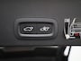 Volvo XC40 Recharge P8 AWD R-Design | Automaat | Apple Carplay/Android Auto | Harman / Kardon | Panoramadak | Stoelverwarming | Parkeersensoren |