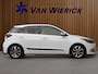Hyundai i20 1.0 T-GDI Premium 120PK | Schuifdak | Camera | Cruise | Clima | Trekhaak | LM Velgen