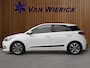 Hyundai i20 1.0 T-GDI Premium 120PK | Schuifdak | Camera | Cruise | Clima | Trekhaak | LM Velgen