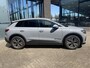 Audi Q4 e-tron 45 quattro S Edition Competition 82 kWh 286 PK | S-Line | Navigatie | Climate Control | Stoelverwarming | Cruise Control | Achteruitrijcamera | Parkeersensoren | Trekhaak | Panoramadak | Elektrische achterklep |