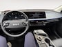 Kia EV6 Light 58 kWh 170 PK | 1e Eigenaar | Dealer onderhouden | Metallic lak | Trekhaak | Fabrieksgarantie t/m 28-02-2031 + 3x 1 jaar* | NAP