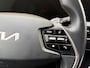 Kia EV6 Light 58 kWh 170 PK | 1e Eigenaar | Dealer onderhouden | Metallic lak | Trekhaak | Fabrieksgarantie t/m 28-02-2031 + 3x 1 jaar* | NAP