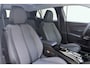 Peugeot 2008 1.2 PureTech Allure Pack | Automaat | Climate control | Navigatie pakket | Camera achter | Trekhaak | Electrisch inklapbare spiegels | Weinig kms !!! |