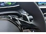 Peugeot 2008 1.2 PureTech Allure Pack | Automaat | Climate control | Navigatie pakket | Camera achter | Trekhaak | Electrisch inklapbare spiegels | Weinig kms !!! |