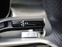 Mercedes-Benz C-klasse 300 e AMG Line Limited / Panoramadak/ Night/ Head Up/ Sfeerverlichting/ Digital Light