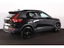 Volvo EX40 Extended Range Ultra Black Ed. 82 kWh - Panorama/schuifdak - IntelliSafe Assist & Surround - 360º Camera - Harman/Kardon audio - Adaptieve LED koplampen - Verwarmde voorstoelen & stuur - Parkeersensoren voor & achter - Elektr. bedienb. voorstoelen met geheugen links - Draadloze tel. lader - Warmtepomp - Extra getint glas - 20' LMV