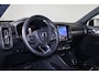 Volvo EX40 Extended Range Ultra Black Ed. 82 kWh - Panorama/schuifdak - IntelliSafe Assist & Surround - 360º Camera - Harman/Kardon audio - Adaptieve LED koplampen - Verwarmde voorstoelen & stuur - Parkeersensoren voor & achter - Elektr. bedienb. voorstoelen met geheugen links - Draadloze tel. lader - Warmtepomp - Extra getint glas - 20' LMV