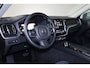 Volvo XC60 T6 Recharge AWD Core Bright - Panorama/schuifdak - IntelliSafe Assist & Surround - 360º Camera - Verwarmde voorstoelen, stuur & achterbank - Parkeersensoren voor & achter - Draadloze tel. lader - Extra getint glas - 19' LMV