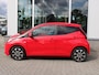 Toyota Aygo 1.0 VVT-i x-clusiv 5-DRS, Climate control, Lichtmetalen velgen, Parkeercamera.