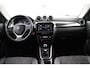 Suzuki Vitara 1.4 Boosterjet Style Smart Hybrid | Trekhaak | Parkeersensoren Rondom | Suede Bekleding | Navigatie |