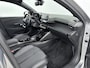 Peugeot 208 100pk GT | Automaat | Panoramisch dak | Lichtmetalen velgen | Camera | Dodehoekdetectie |