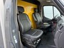 Renault Master Plancher T35 2.3 DCI 150PK Lowliner Bakwagen Airco Cruise Control Camera Foodtruck Meubelbak Paardenwagen