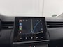 Renault Clio 1.6 E-Tech Hybrid 145 Equilibre (INCL-BTW) Aut. *FULL-LED | COMFORTSEATS | CARPLAY | KEYLESS | DAB+ | ECC | PDC | CRUISE | DIGI-COCKPIT | LANE-ASSIST | TOWBAR*