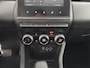 Renault Clio 1.6 E-Tech Hybrid 145 Equilibre (INCL-BTW) Aut. *FULL-LED | COMFORTSEATS | CARPLAY | KEYLESS | DAB+ | ECC | PDC | CRUISE | DIGI-COCKPIT | LANE-ASSIST | TOWBAR*