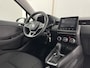 Renault Clio 1.6 E-Tech Hybrid 145 Equilibre (INCL-BTW) Aut. *FULL-LED | COMFORTSEATS | CARPLAY | KEYLESS | DAB+ | ECC | PDC | CRUISE | DIGI-COCKPIT | LANE-ASSIST | TOWBAR*